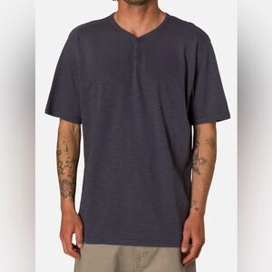 EUC Folk Henley T-Shirt Size XL